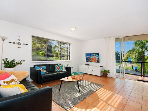 EAST COAST ESCAPES - Byron Beachfront - Holiday Jervis Bay 3