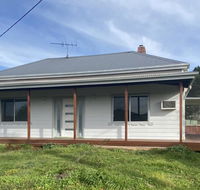 Ellalong Lagoon Home with a view - Holiday Jervis Bay