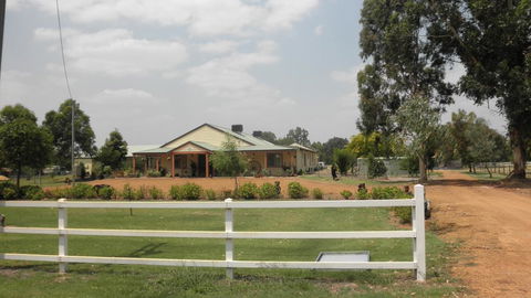 Enderslie House Bed & Breakfast - Holiday Jervis Bay 1