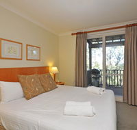 Executive 1 bedroom Spa Villa located within Cypress Lakes Resort - Holiday Jervis Bay