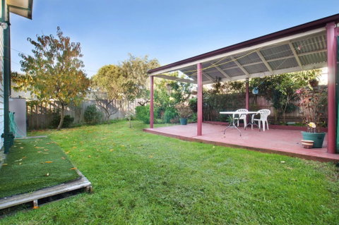FAMILY GETAWAY - DROMANA - Holiday Jervis Bay 3