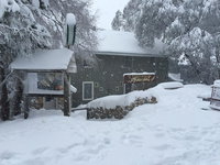 Feathertop Alpine Lodge