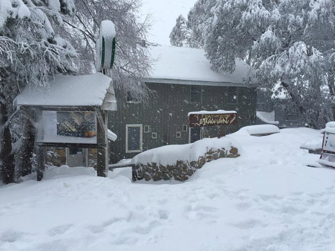Feathertop Alpine Lodge - Holiday Jervis Bay 0