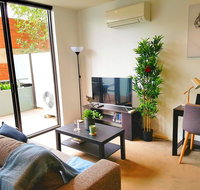 FITZROY FANTASTIC 1BR APT with FREE WINE NETFLIX WIFI close to TRAMS COLES - Holiday Jervis Bay