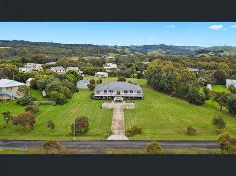 GALBRAITH BEACH STUDIO 1 - Holiday Jervis Bay 1