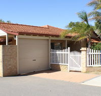 Geraldton Luxury Retreat 2 - Holiday Jervis Bay