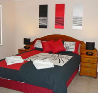 Geraldton Luxury Vacation Home - Holiday Jervis Bay