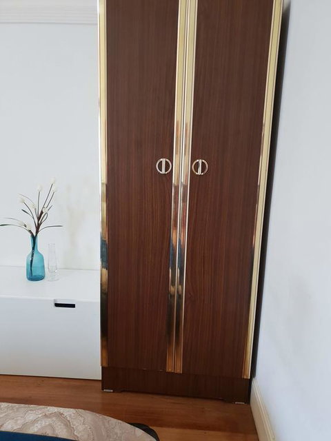 GIRLS ONLY. Large Bedroom With KING Bed, Close To Everything - Holiday Jervis Bay 1