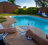 Golden Country Motel and Caravan Park - Holiday Jervis Bay