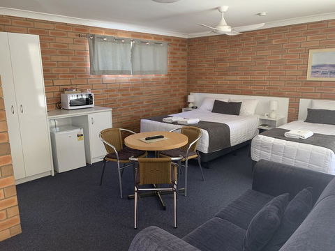 Gunsynd Motor Inn - Holiday Jervis Bay 0