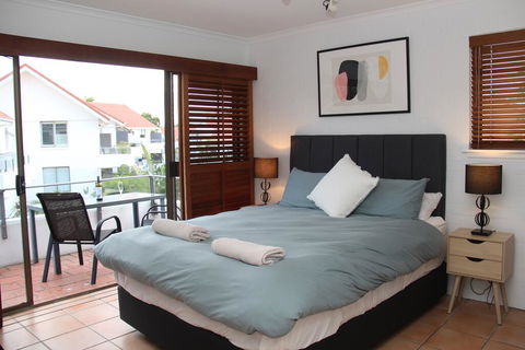 Haven On Noosa Hill - Sunset Views, Pools, Spa - Holiday Jervis Bay 3