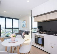 Heart of Crown by Ready Set Host - Holiday Jervis Bay