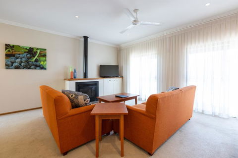 Hermitage Lodge - Holiday Jervis Bay 3