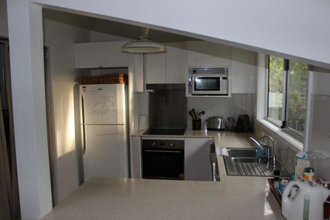 Hidden Oasis Pet Friendly In Anna Bay - Holiday Jervis Bay 1