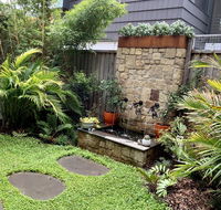 Jacaranda Garden Retreat