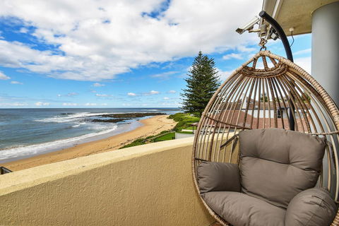 JoeAnne At Blue Bay Absolute Beachfront - Holiday Jervis Bay 2