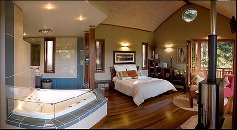 King Ludwigs Cottage - Holiday Jervis Bay 0