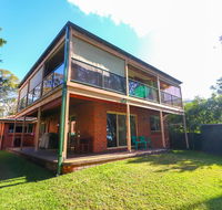 Kingfisher LakeHouse - Holiday Jervis Bay