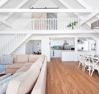 Kingsley Beach House - Boat Harbour - Holiday Jervis Bay