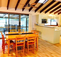 Kokomo - Holiday Jervis Bay