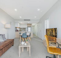 KOZYGURU PARRAMATTA CBD LUXURY 2 BED APT  FREE PARKING NPA011 - Holiday Jervis Bay