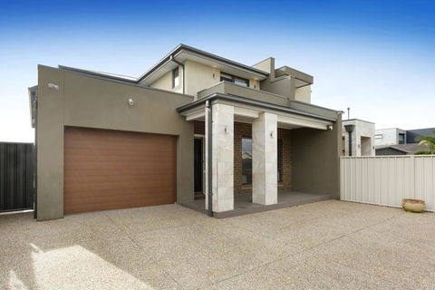LA DOLCE VITA RETREAT - RYE - Holiday Jervis Bay 0