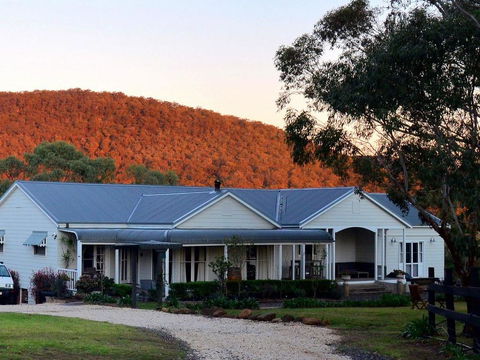 La Sila Homestead On Marrowbone - Cutest Cottage In The Hunter With Killer Views - Holiday Jervis Bay 3