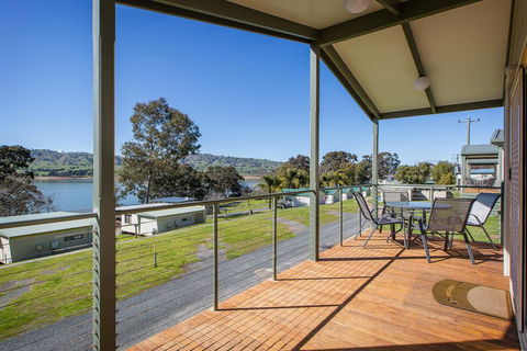 Lake Hume Tourist Park - Holiday Jervis Bay 1