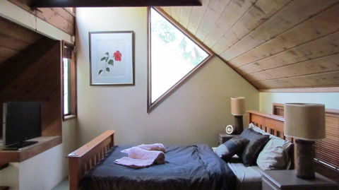 Lake Russell Luxury Retreat - Holiday Jervis Bay 3
