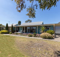 Lakeview - Waterviews on Newlands Arm - Holiday Jervis Bay