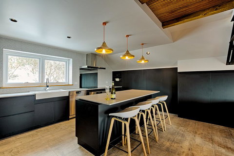 Le Chalets - Holiday Jervis Bay 0