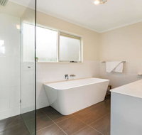 Lighthouse Cottage - Holiday Jervis Bay