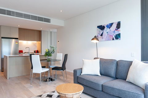 LUXURY APARTMENT / / MOMENTS TO LANE COVE VILLAGE - Holiday Jervis Bay 3