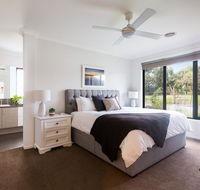 Luxury Escape in Ocean Grove - Holiday Jervis Bay