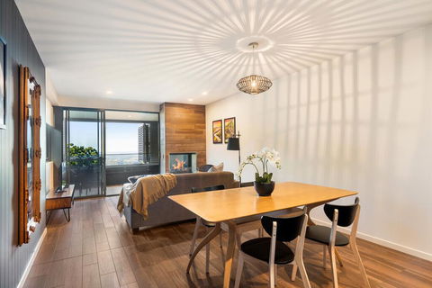 Luxury Hinterland Retreat - Family Suite With Hinterland And Ocean Views - Holiday Jervis Bay 3