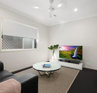 Luxury Home close to Sleemans QE2 Hospital  Griffith Uni - Holiday Jervis Bay