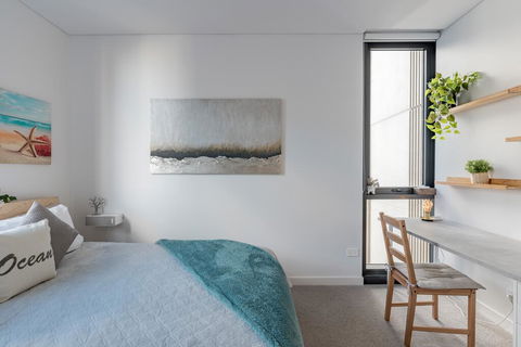 LUXURY KING APARTMENT PARRAMATTA CBD 1 MIN FROM STATION & WESTFIELD Sleeps 4 - Holiday Jervis Bay 3
