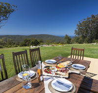 Magic Mountain at Smiths Lake - Holiday Jervis Bay