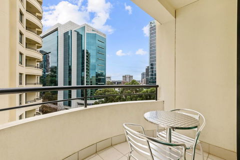 Mantra Parramatta - Holiday Jervis Bay 1