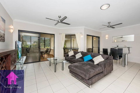 Marina View Apartment - Walk To The Strand - Holiday Jervis Bay 3
