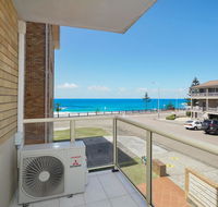 Marine Court - The Entrance - Holiday Jervis Bay