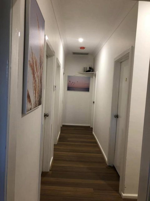 Melbourne Short Stay- Burwood Deakin Uni, Burwood - Holiday Jervis Bay 3