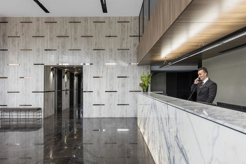 Meriton Suites Church Street, Parramatta - Holiday Jervis Bay 2