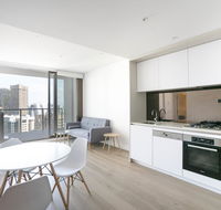 Modern Apartment in Darling Harbour - Holiday Jervis Bay