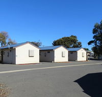 Moonta Bay Cabins - Holiday Jervis Bay