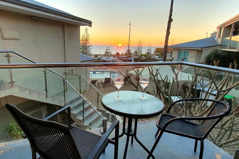 Scarborough Beach Front Resort - Shell Ten - Holiday Jervis Bay 7