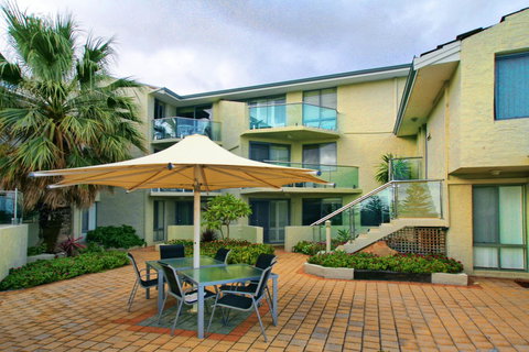 Scarborough Beach Front Resort - Shell Ten - Holiday Jervis Bay 0