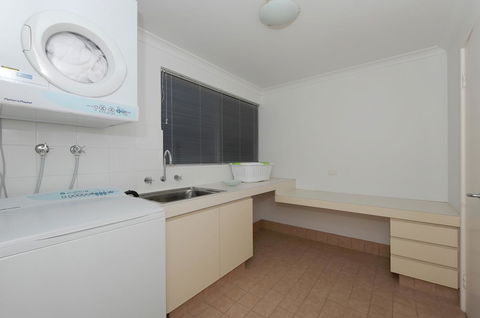 Cottesloe Beach House II - Holiday Jervis Bay 20