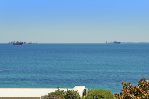 Cottesloe Beach House II - Holiday Jervis Bay 25