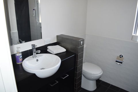 Central Executive Townhouse - Holiday Jervis Bay 8
